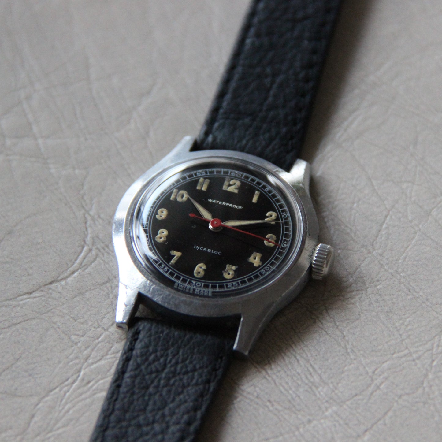 1940er-Militäruhr „Wasserdicht“ aus dem Zweiten Weltkrieg