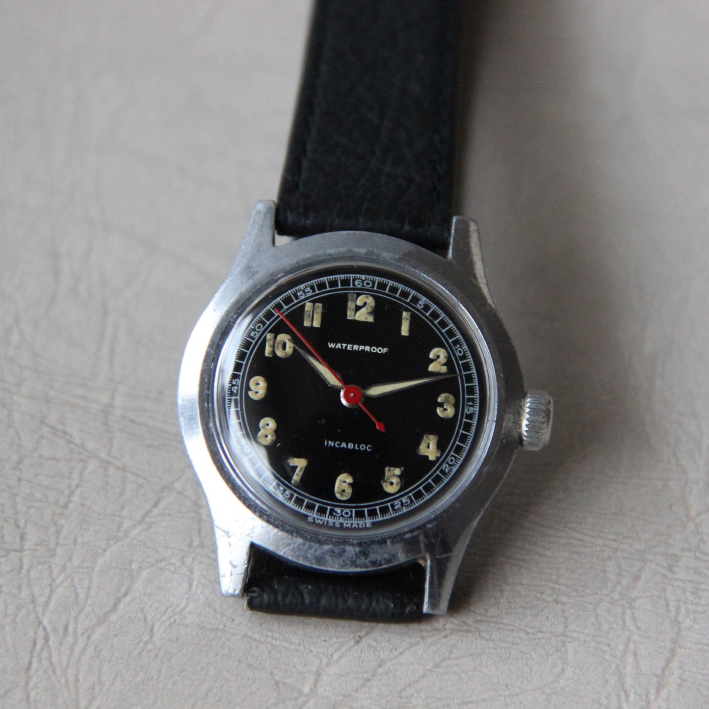 1940er-Militäruhr „Wasserdicht“ aus dem Zweiten Weltkrieg