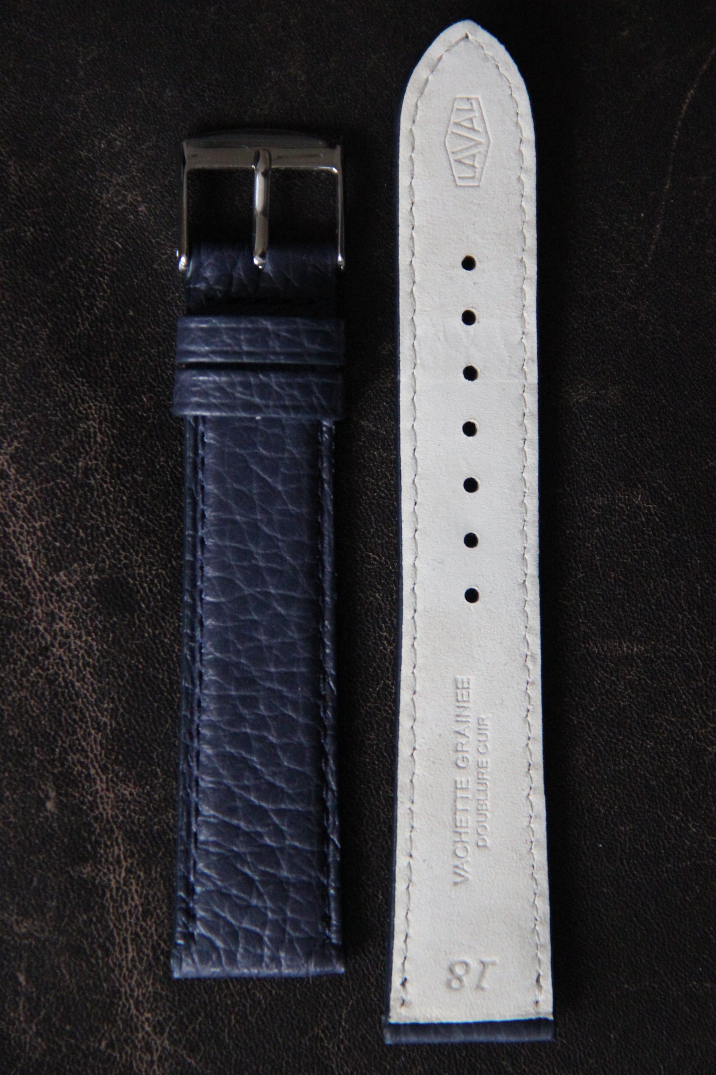 Bracelet de montres cuir de vachette qualité supérieure, aspect grainé, couture ton sur ton, bleu