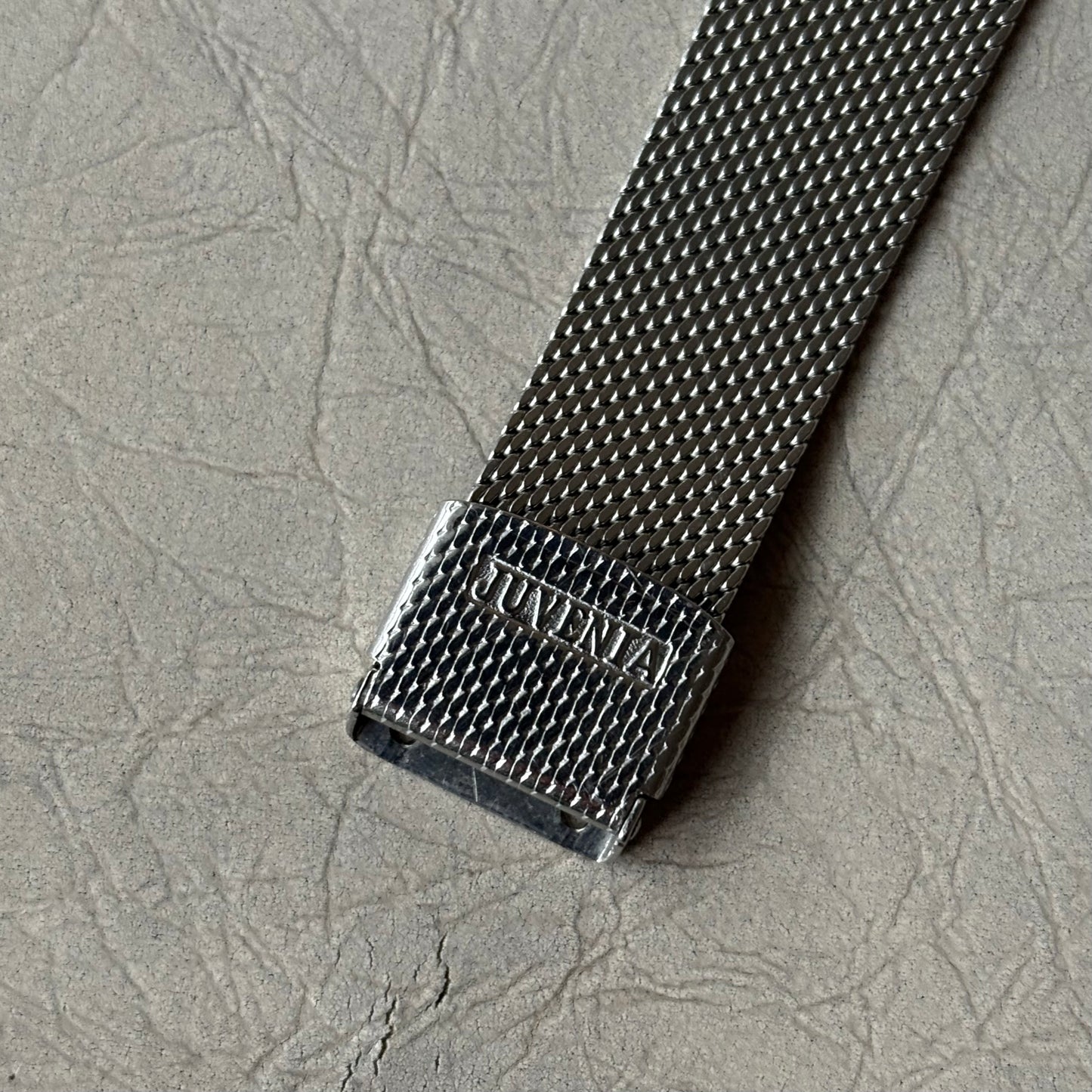 Juvenia Référence 8799 Calibre 1025 De 1970's