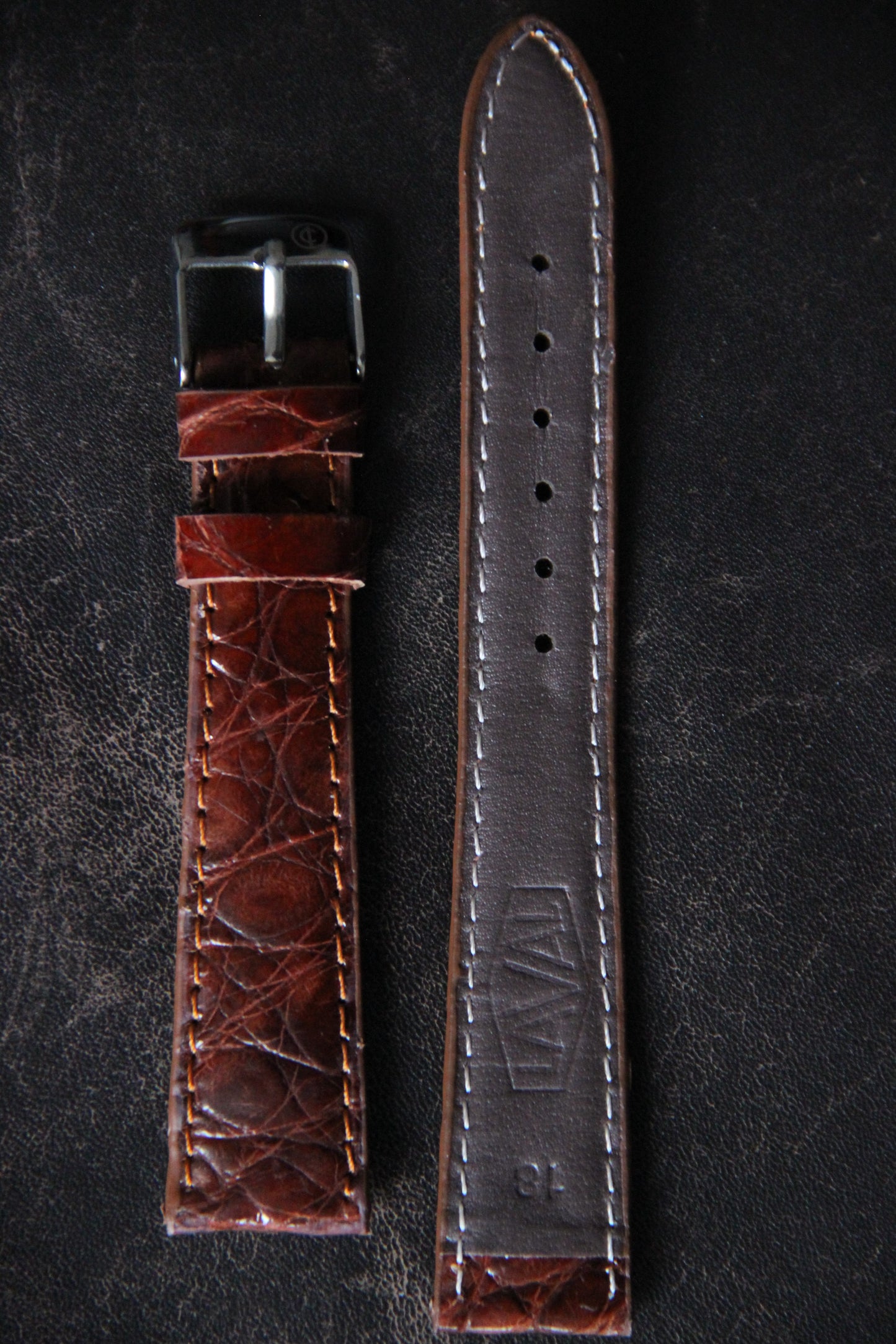 Alligator side leather watch strap, tone-on-tone stitching, cognac color