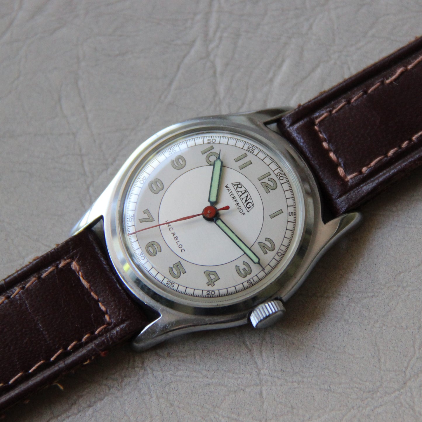 Rank von Selza Watch Co., 2. Weltkrieg, 1940er Jahre, neu ab Lager (NOS), Kaliber AS