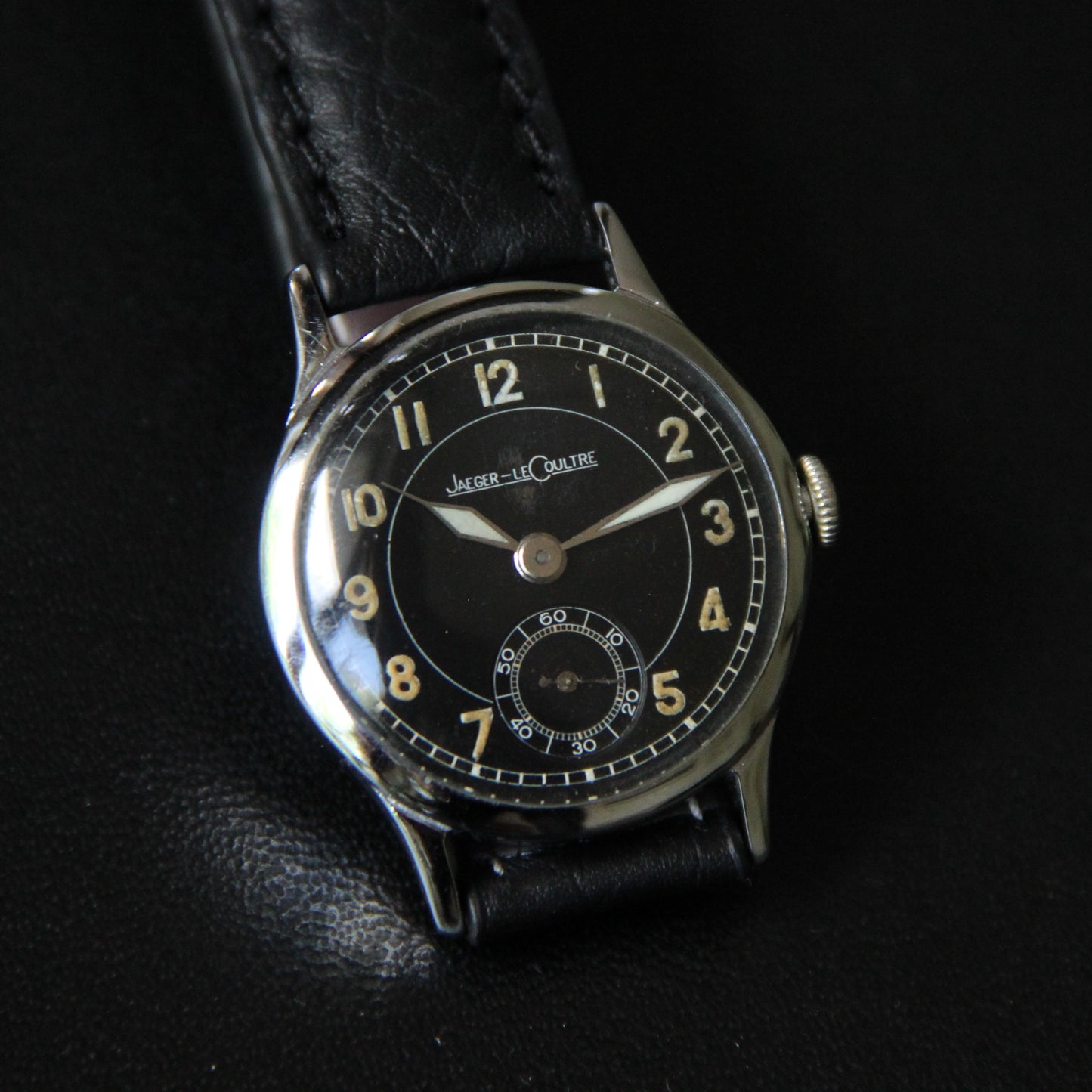 Jaeger Lecoultre Military Calibre 463 1940's (revised)