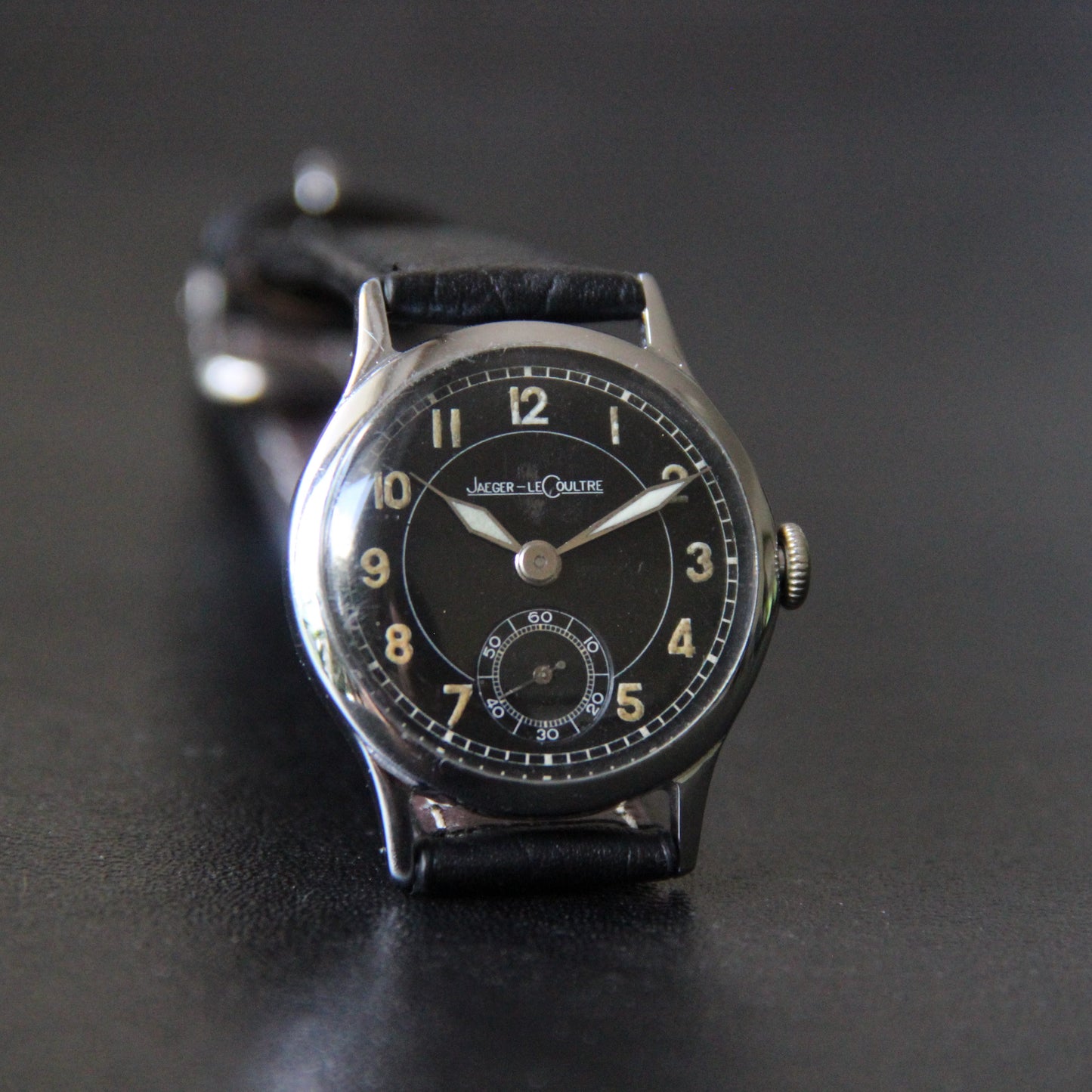 Jaeger Lecoultre Military Calibre 463 1940's (revised)