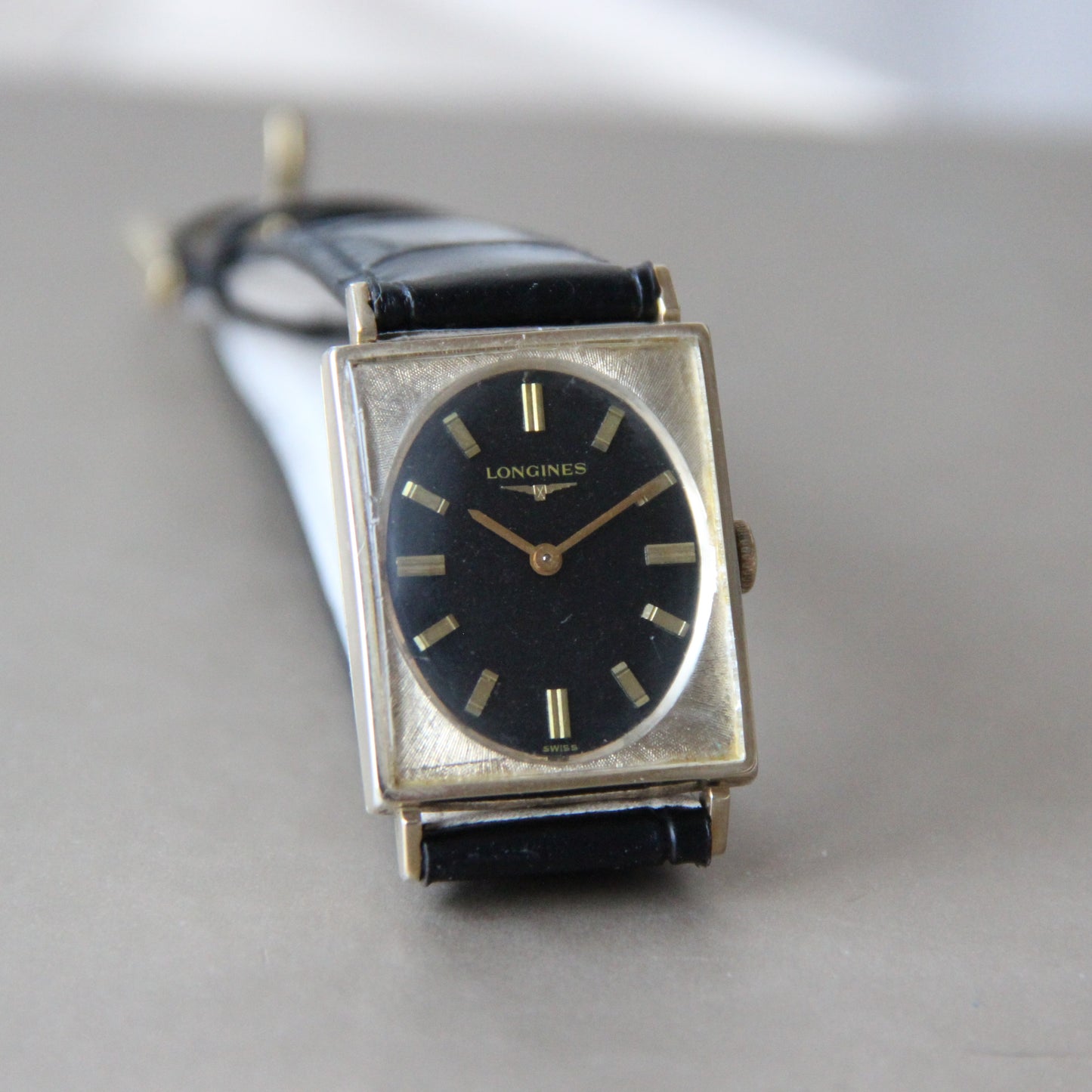 Longines Tank Marché Américain Calibre 528 De 1974