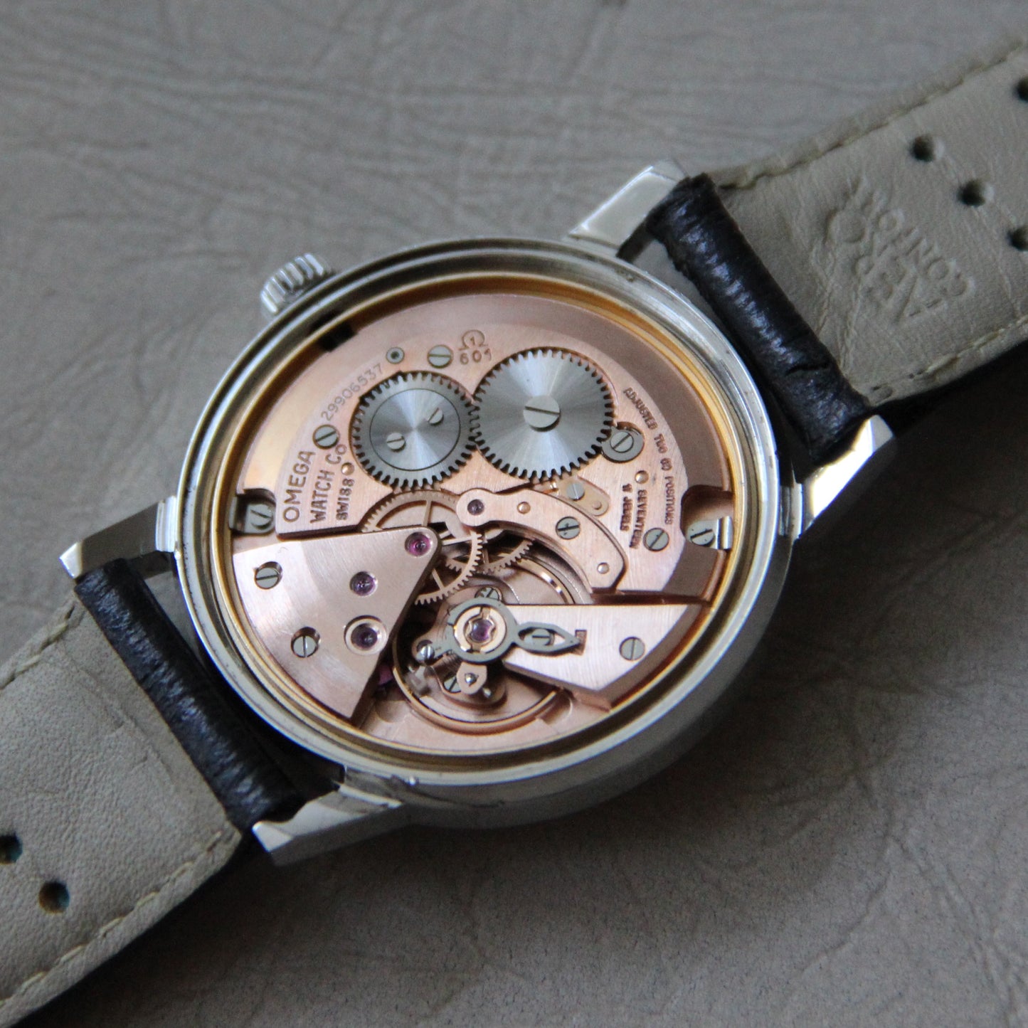 Omega Genève Référence 135070 Calibre 601 de 1969
