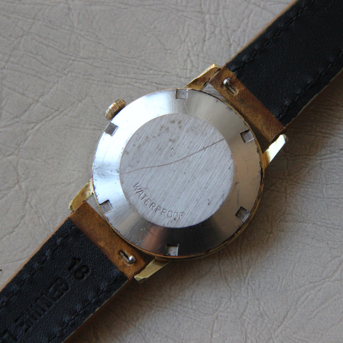 Omega Genève Calibre Automatique 565 Référence 166070 De 1970
