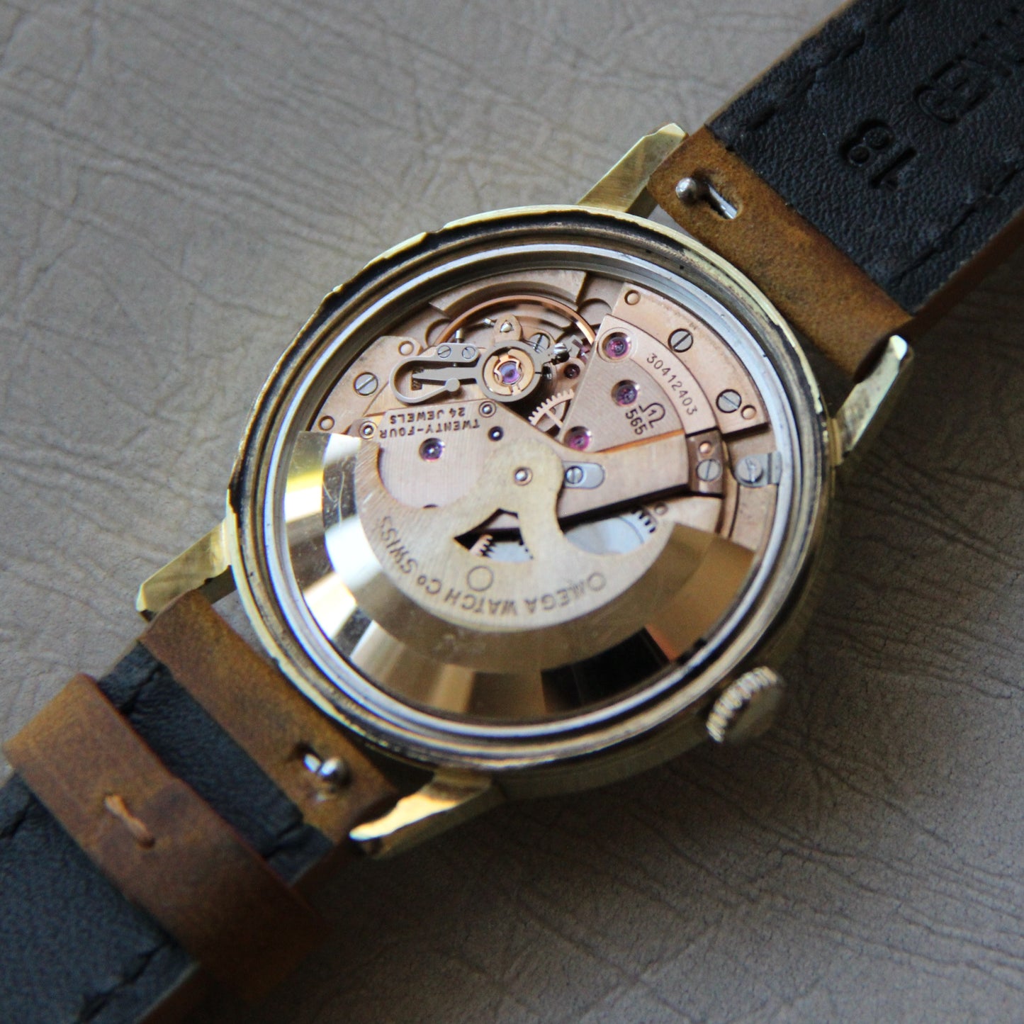 Omega Genève Calibre Automatique 565 Référence 166070 De 1970
