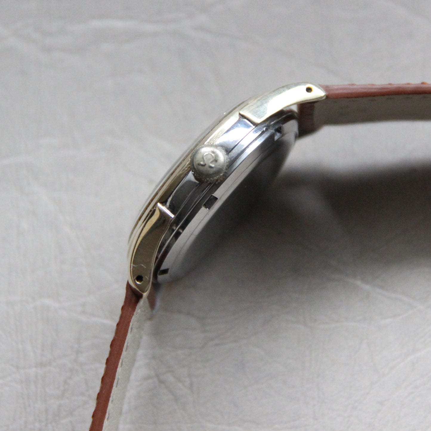 Omega-Referenz 2640 4SC Kal. 266 aus dem Jahr 1952