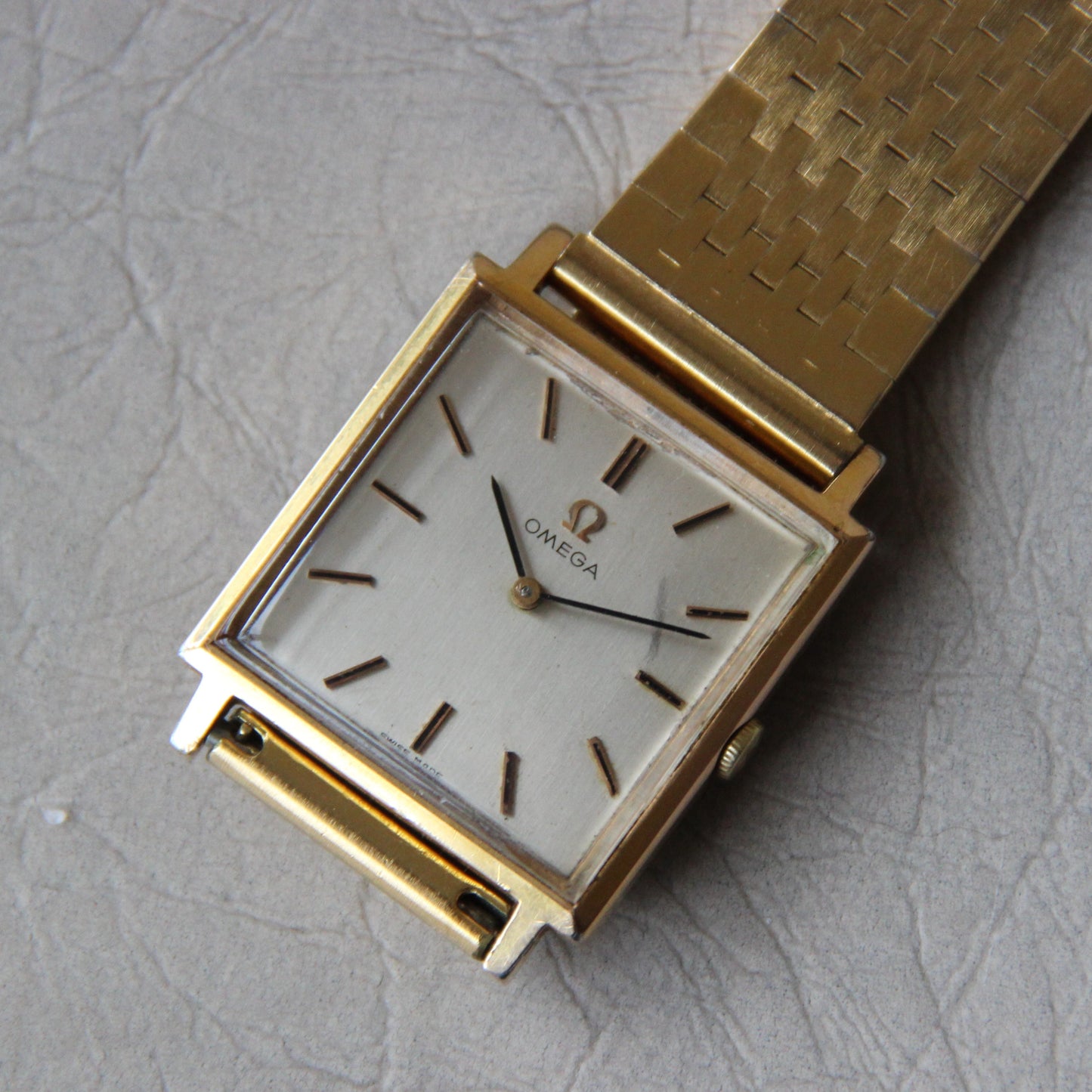 Omega 1966