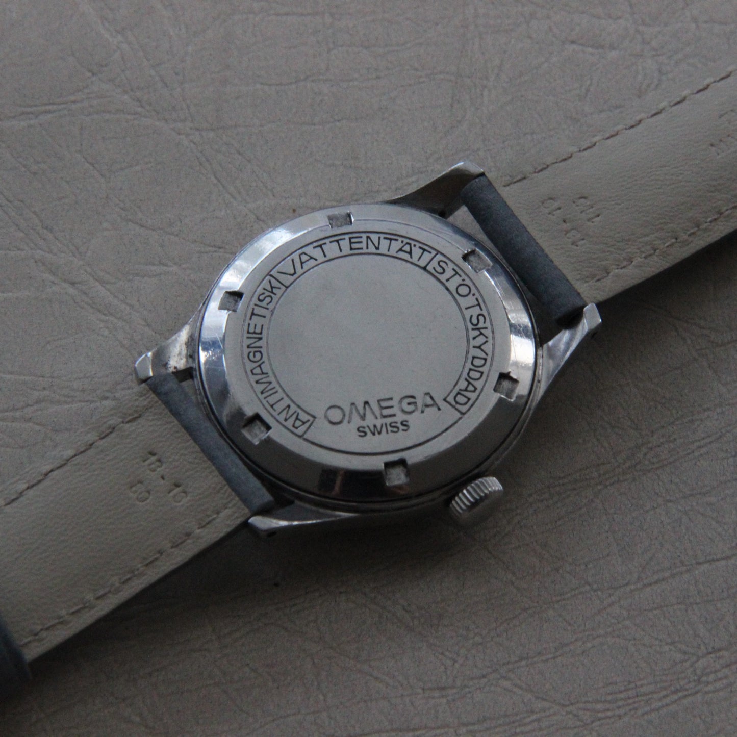 Omega 1944